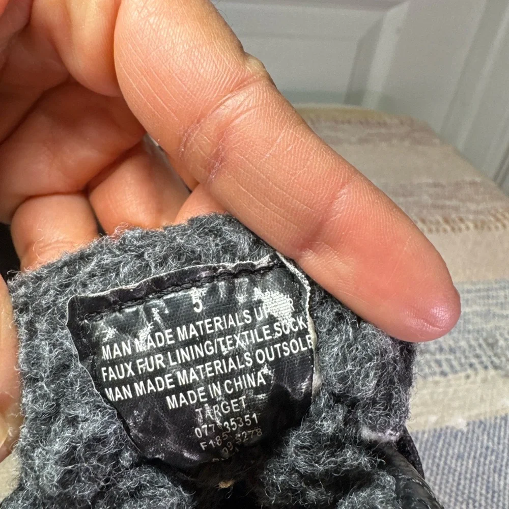 Cat & Jack Black Boots with Gray Lining